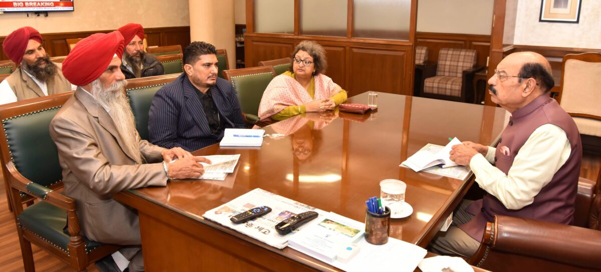 ਆਜ਼ਾਦੀ ਘੁਲਾਟੀਆਂ ਦੇ ਪਰਿਵਾਰਾਂ ਦੀਆਂ ਜਾਇਜ਼ ਮੰਗਾਂ ਨੂੰ ਪਹਿਲ ਦੇ ਆਧਾਰ ’ਤੇ ਪੂਰਾ ਕੀਤਾ ਜਾਵੇਗਾ : ਮੋਹਿੰਦਰ ਭਗਤ