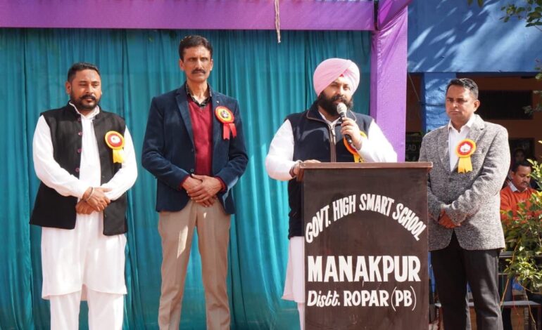 ਪੰਜਾਬ ਸਿੱਖਿਆ ਕ੍ਰਾਂਤੀ: ਰਾਜਵਿਆਪੀ ਮਾਪੇ ਵਰਕਸ਼ਾਪ ਵਿੱਚ 17.5ਲੱਖ ਤੋਂ ਵੱਧ ਮਾਪਿਆਂ ਦੀ ਸ਼ਿਰਕਤ ਨਾਲ ਭਗਵੰਤ ਮਾਨ ਸਰਕਾਰ ਨੇ ਰਾਸ਼ਟਰੀ ਪੱਧਰ ਉੱਤੇ ਨਵਾਂ ਮਾਪਦੰਡ ਸਥਾਪਤ ਕੀਤਾ; ਵਰਕਸ਼ਾਪ ਦੌਰਾਨ ਤਣਾਅ-ਮੁਕਤ ਪ੍ਰੀਖਿਆਵਾਂ ਦੀ ਤਿਆਰੀ ਅਤੇ ਨਸ਼ਿਆਂ ਵਿਰੁੱਧ ਜਾਗਰੂਕਤਾ ‘ਤੇ ਕੀਤਾ ਗਿਆ ਧਿਆਨ ਕੇਂਦਰਿਤ