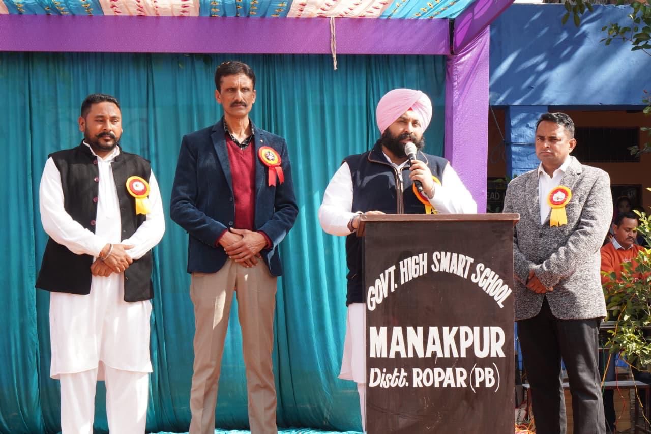 ਪੰਜਾਬ ਸਿੱਖਿਆ ਕ੍ਰਾਂਤੀ: ਰਾਜਵਿਆਪੀ ਮਾਪੇ ਵਰਕਸ਼ਾਪ ਵਿੱਚ 17.5ਲੱਖ ਤੋਂ ਵੱਧ ਮਾਪਿਆਂ ਦੀ ਸ਼ਿਰਕਤ ਨਾਲ ਭਗਵੰਤ ਮਾਨ ਸਰਕਾਰ ਨੇ ਰਾਸ਼ਟਰੀ ਪੱਧਰ ਉੱਤੇ ਨਵਾਂ ਮਾਪਦੰਡ ਸਥਾਪਤ ਕੀਤਾ; ਵਰਕਸ਼ਾਪ ਦੌਰਾਨ ਤਣਾਅ-ਮੁਕਤ ਪ੍ਰੀਖਿਆਵਾਂ ਦੀ ਤਿਆਰੀ ਅਤੇ ਨਸ਼ਿਆਂ ਵਿਰੁੱਧ ਜਾਗਰੂਕਤਾ ‘ਤੇ ਕੀਤਾ ਗਿਆ ਧਿਆਨ ਕੇਂਦਰਿਤ