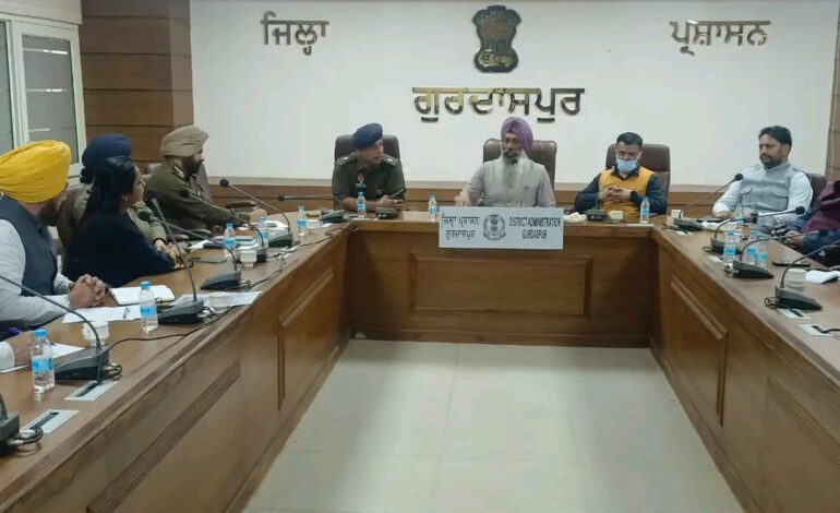 ਪੰਜਾਬ ਰਾਜ ਵਪਾਰੀ ਕਮਿਸ਼ਨ ਦੇ ਮੈਂਬਰ ਧਰਮਿੰਦਰ ਸ਼ੇਰੂ ਅਤੇ ਚੇਅਰਮੈਨ ਸਿਮਰਜੀਤ ਸਿੰਘ ਵੱਲੋ ਅਧਿਕਾਰੀਆਂ ਨਾਲ ਮੀਟਿੰਗ