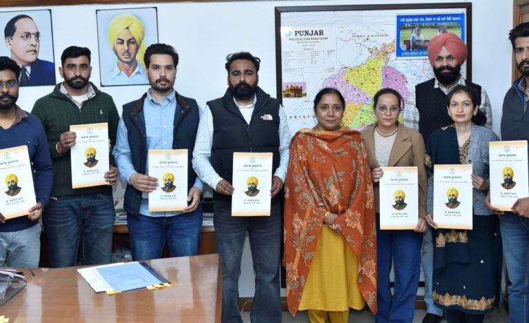 ਸਮਾਜਿਕ ਸੁਰੱਖਿਆ ਵਿਭਾਗ ਦੇ 8 ਨਵ-ਨਿਯੁਕਤ ਕਲਰਕਾਂ ਨੂੰ ਡਾ. ਬਲਜੀਤ ਕੌਰ ਵੱਲੋਂ ਨਿਯੁਕਤੀ ਪੱਤਰ ਸੌਂਪੇ