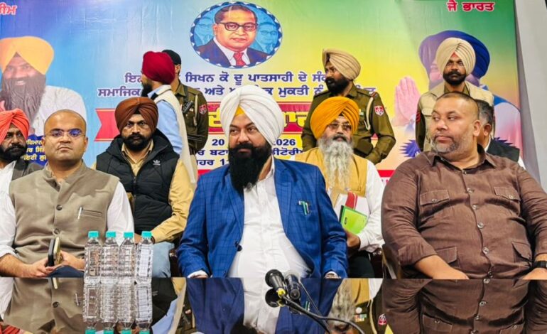 ਮਾਣਯੋਗ ਡਾਇਰੈਕਟਰ ਪੇਂਡੂ ਵਿਕਾਸ ਅਤੇ ਪੰਚਾਇਤ ਨੂੰ ਸਰਪੰਚ ਗਰਾਮ ਪੰਚਾਇਤ ਕੋਟਲੀ ਸੂਰਤ ਮੱਲੀ ਖਿਲਾਫ ਬਣਦੀ ਅਨੁਸ਼ਾਸਨੀ ਕਾਰਵਾਈ ਕਰਨ ਦੀ ਭੇਜੀ ਤਜਵੀਜ਼