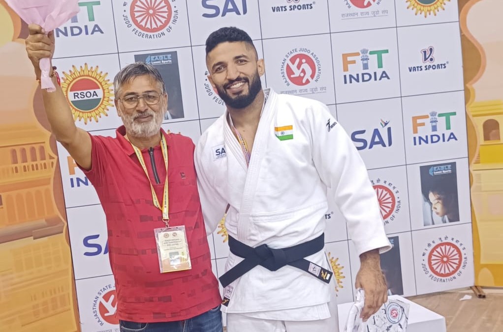 ਕਰਨਜੀਤ ਸਿੰਘ ਮਾਨ ਨੇ ਕਾਮਨਵੈਲਥ ਖੇਡਾਂ 2026 ਲਈ ਟਿਕਟ ਕੀਤੀ ਪੱਕੀ; ਗੁਰਦਾਸਪੁਰ ਦੇ ਜੂਡੋ ਇਤਿਹਾਸ ਵਿੱਚ ਜੁੜਿਆ ਨਵਾਂ ਸੁਨਹਿਰੀ ਪੰਨਾ