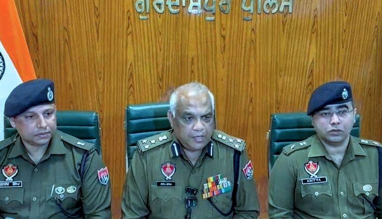 ਗੁਰਦਾਸਪੁਰ ਪੁਲਿਸ ਮੁਕਾਬਲਾ: ਦੋ ਪੁਲਿਸ ਮੁਲਾਜ਼ਮਾਂ ਦੇ ਕਤਲ ਦਾ ਮਾਸਟਰਮਾਈਂਡ ਰਣਜੀਤ ਸਿੰਘ ਢੇਰ, ISI ਦੀ ਵੱਡੀ ਸਾਜ਼ਿਸ਼ ਦਾ ਪਰਦਾਫਾਸ਼