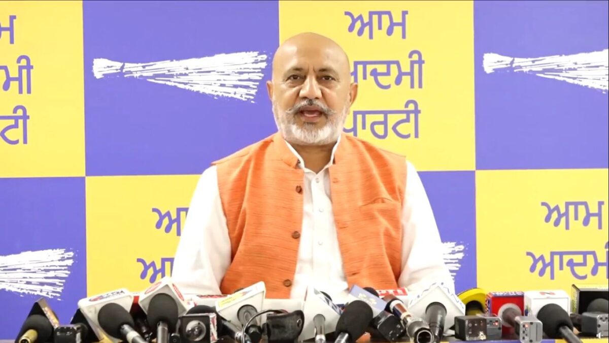 ਚਿੱਟਾ ਅਤੇ ਗੈਂਗਸਟਰਵਾਦ ਅਕਾਲੀ ਦਲ ਦੀ ਹੀ ਦੇਣ, ਸੁਖਬੀਰ ਬਾਦਲ ਦਾ ਬਿਆਨ ਪੰਜਾਬੀਆਂ ਨਾਲ ਕੋਝਾ ਮਜ਼ਾਕ: ਬਲਤੇਜ ਪੰਨੂ