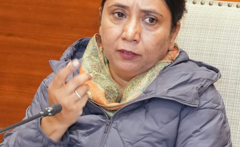 ਔਰਤਾਂ ਦੇ ਮਾਣ-ਸਨਮਾਨ ਨਾਲ ਕੋਈ ਸਮਝੌਤਾ ਨਹੀਂ; ਅਸ਼ਲੀਲ ਅਤੇ ਅਪਮਾਨਜਨਕ ਪੇਸ਼ਕਾਰੀ ਵਿਰੁੱਧ ਤੁਰੰਤ ਅਤੇ ਸਖ਼ਤ ਕਾਰਵਾਈ: ਡਾ. ਬਲਜੀਤ ਕੌਰ