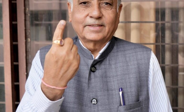 ਗੁਰਦਾਸਪੁਰ ਤੋਂ ਆਪ ਆਗੂ ਰਮਨ ਬਹਿਲ ਨੇ ਹਾਈਕੋਰਟ ਬਾਰ ਕੌਂਸਲ ਚੋਣਾਂ ਵਿੱਚ ਪਾਈ ਵੋਟ: ਕਿਹਾ “ਬੁੱਧੀਜੀਵੀ ਪਰਿਵਾਰ ਦਾ ਹਿੱਸਾ ਹੋਣ ‘ਤੇ ਮੈਨੂੰ ਮਾਣ ਹੈ”