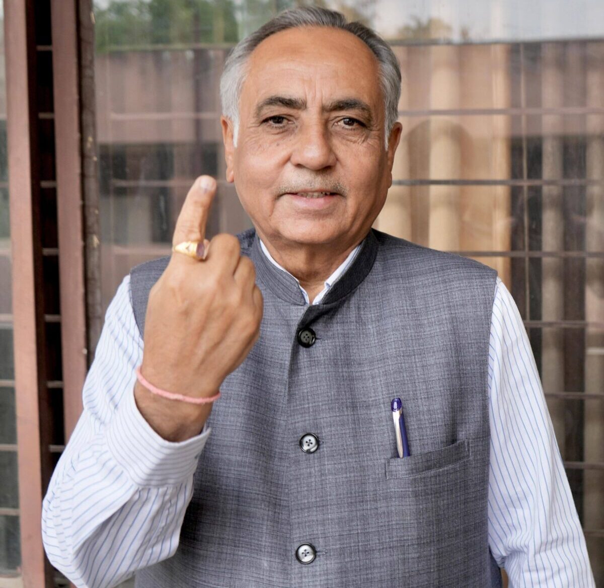 ਗੁਰਦਾਸਪੁਰ ਤੋਂ ਆਪ ਆਗੂ ਰਮਨ ਬਹਿਲ ਨੇ ਹਾਈਕੋਰਟ ਬਾਰ ਕੌਂਸਲ ਚੋਣਾਂ ਵਿੱਚ ਪਾਈ ਵੋਟ: ਕਿਹਾ “ਬੁੱਧੀਜੀਵੀ ਪਰਿਵਾਰ ਦਾ ਹਿੱਸਾ ਹੋਣ ‘ਤੇ ਮੈਨੂੰ ਮਾਣ ਹੈ”