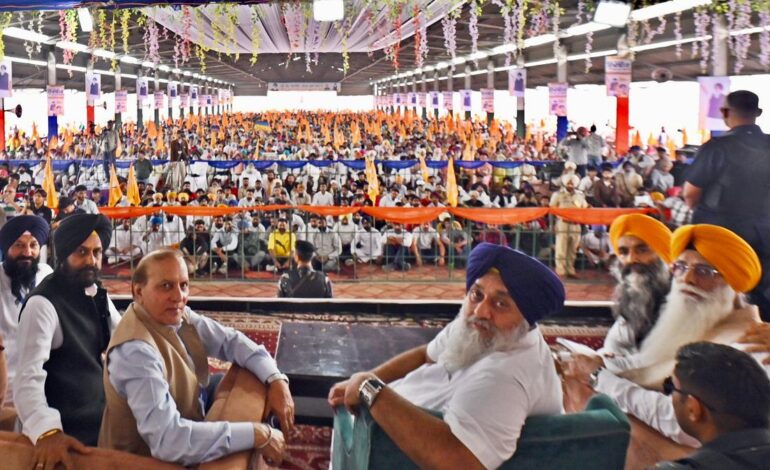 ਅਕਾਲੀ ਦਲ ਨੂੰ ਕਮਜ਼ੋਰ ਕਰਨ ਵਾਸਤੇ 2027 ਵਿਚ ਨਵੀਂ ਸਿਆਸੀ ਧਿਰ ਨੂੰ ਲਿਆਉਣ ਦੇ ਏਜੰਸੀਆਂ ਦੇ ਮਨਸੂਬਿਆਂ ਤੋਂ ਸੁਚੇਤ ਰਹਿਣ ਪੰਜਾਬੀ: ਸੁਖਬੀਰ ਸਿੰਘ ਬਾਦਲ ਨੇ ਕੀਤੀ ਅਪੀਲ