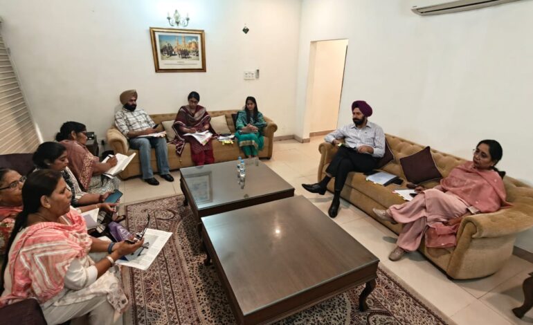 ਦਿਵਿਆਂਗ ਵਿਅਕਤੀਆਂ ਅਤੇ ਆਂਗਣਵਾੜੀ ਵਰਕਰਾਂ ਦੀਆਂ ਸਮੱਸਿਆਵਾਂ ਹੱਲ ਕਰਨ ਲਈ ਸਰਕਾਰ ਵਚਨਬੱਧ — ਡਾ. ਬਲਜੀਤ ਕੌਰ