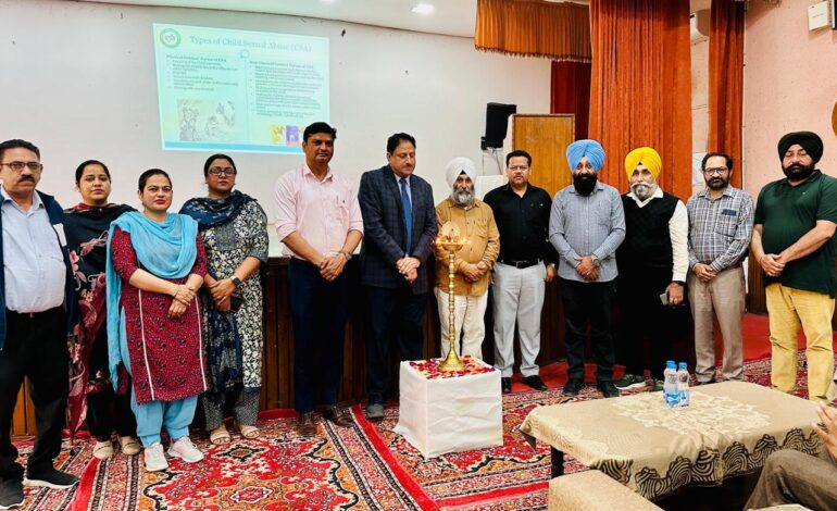 ਵਿਦਿਆਰਥੀਆਂ ਦੀ ਸੁਰੱਖਿਆ ਸਬੰਧੀ ਬਲਾਕ ਪੱਧਰੀ ਓਰੀਐਂਟੇਸ਼ਨ- ਪ੍ਰਾਇਮਰੀ ਤੇ ਮਿਡਲ ਸਕੂਲਾਂ ਦੇ ਅਧਿਆਪਕਾਂ ਨੇ ਲਈ ਟ੍ਰੇਨਿੰਗ