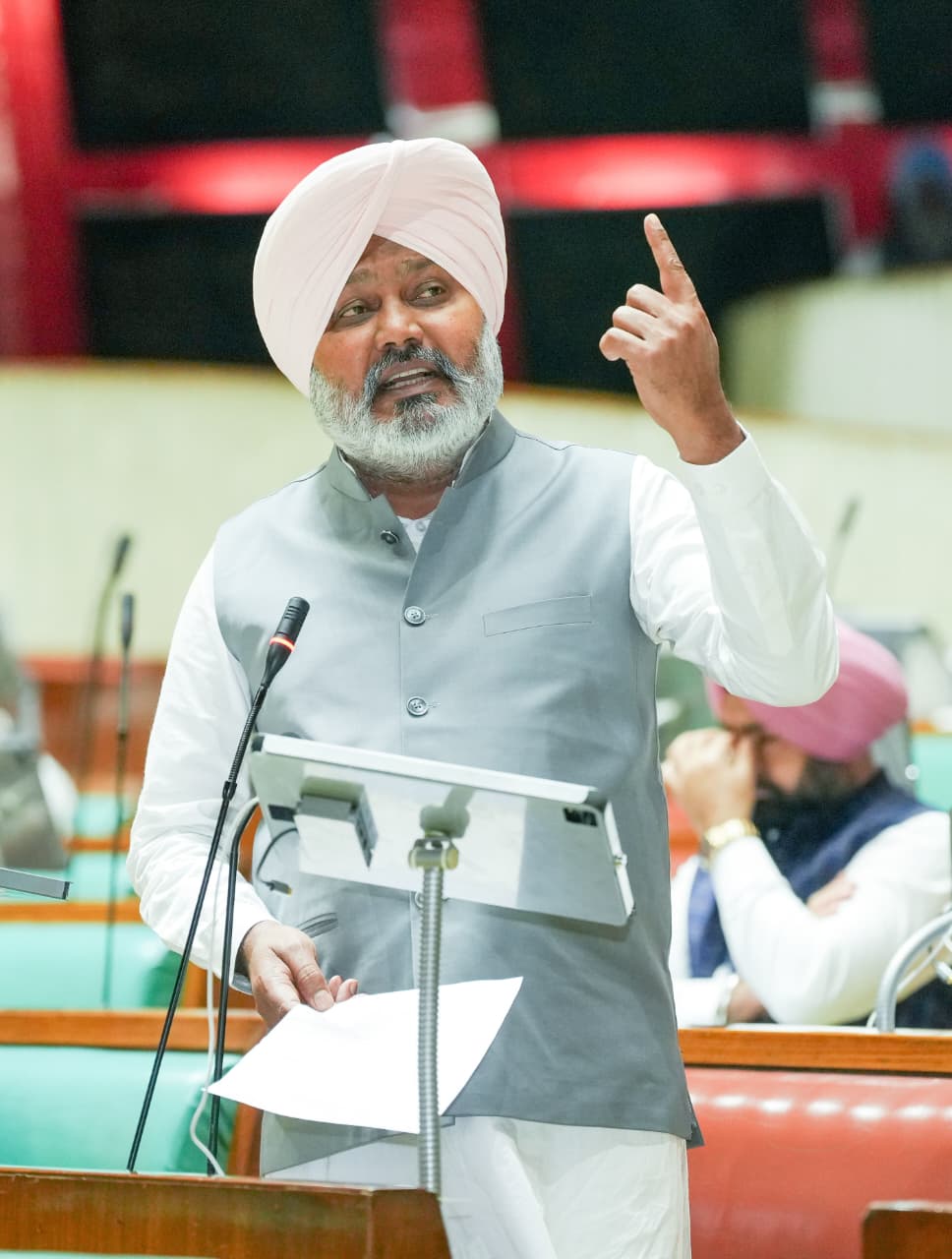 ਭਾਰਤ ਦੇ ਹਿੱਤਾਂ ਦੀ ਰਾਖੀ ਕਰਨ ਲਈ ਮੋਦੀ ਸਰਕਾਰ ਕੋਲ ਹਿੰਮਤ ਨਹੀਂ, ਵਿਦੇਸ਼ੀ ਤਾਕਤਾਂ ਸਾਡੀ ‘ਕਮਜ਼ੋਰ’ ਵਿਦੇਸ਼ ਨੀਤੀ ਨੂੰ ਸ਼ਰੇਆਮ ਡਰਾਉਂਦੀਆਂ ਹਨ: ਹਰਪਾਲ ਸਿੰਘ ਚੀਮਾ