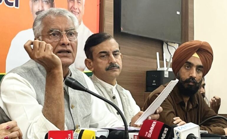 ਆਪ ਤੇ ਕਾਂਗਰਸ ਸਾਜਿਸਨ ਗਠਜੋੜ ਤਹਿਤ ਕੇਂਦਰ ਤੇ ਭਾਜਪਾ ਖਿਲਾਫ ਭਰਮ ਸਿਰਜਣ ਦੀ ਕਰ ਰਹੇ ਹਨ ਨਾਪਾਕ ਕੋਸ਼ਿਸ-ਸੁਨੀਲ ਜਾਖੜ