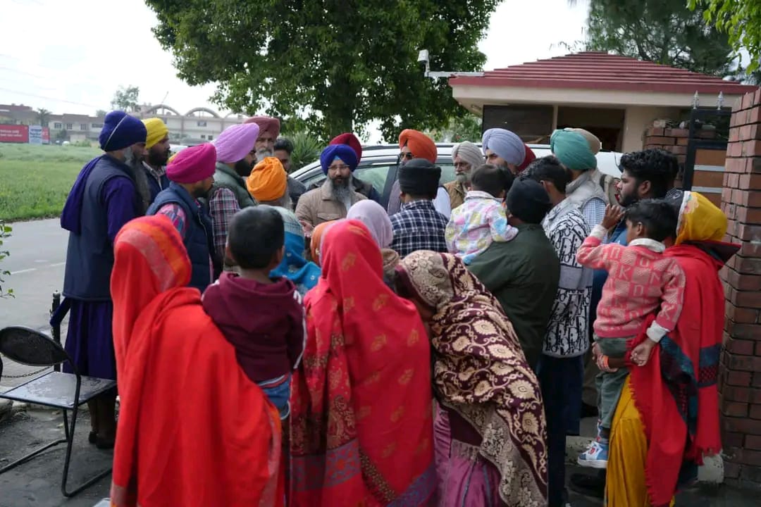 ਐਡਵੋਕੇਟ ਜਗਰੂਪ ਸਿੰਘ ਸੇਖਵਾਂ ਨੇ ਲੋਕ ਮਿਲਣੀ ਦੌਰਾਨ ਲੋਕਾਂ ਦੀਆਂ ਮੁਸ਼ਕਿਲਾਂ ਸੁਣ ਕੇ ਕੀਤੀਆਂ ਹੱਲ ਕਿਹਾ — ਹਲਕਾ ਕਾਦੀਆਂ ਅੰਦਰ ਵਿਕਾਸ ਕਾਰਜ ਨਿਰੰਤਰ ਜਾਰੀ