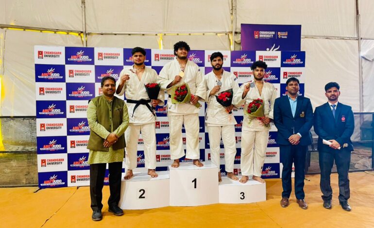 ਆਲ ਇੰਡੀਆ ਇੰਟਰ ਵਰਸਿਟੀ ਜੂਡੋ ਚੈਂਪੀਅਨਸ਼ਿਪ ਵਿਚ ਮੈਡਲ ਜਿੱਤ ਕੇ ਕਰਵਾਈ ਗੁਰਦਾਸਪੁਰ ਦੀ ਬੱਲੇ ਬੱਲੇ