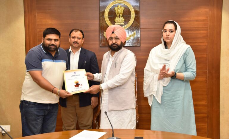 ਹਰਦੀਪ ਸਿੰਘ ਮੁੰਡੀਆਂ ਨੇ 14 ਉਮੀਦਵਾਰਾਂ ਨੂੰ ਤਰਸ ਦੇ ਆਧਾਰ ‘ਤੇ ਨਿਯੁਕਤੀ ਪੱਤਰ ਸੌਂਪੇ