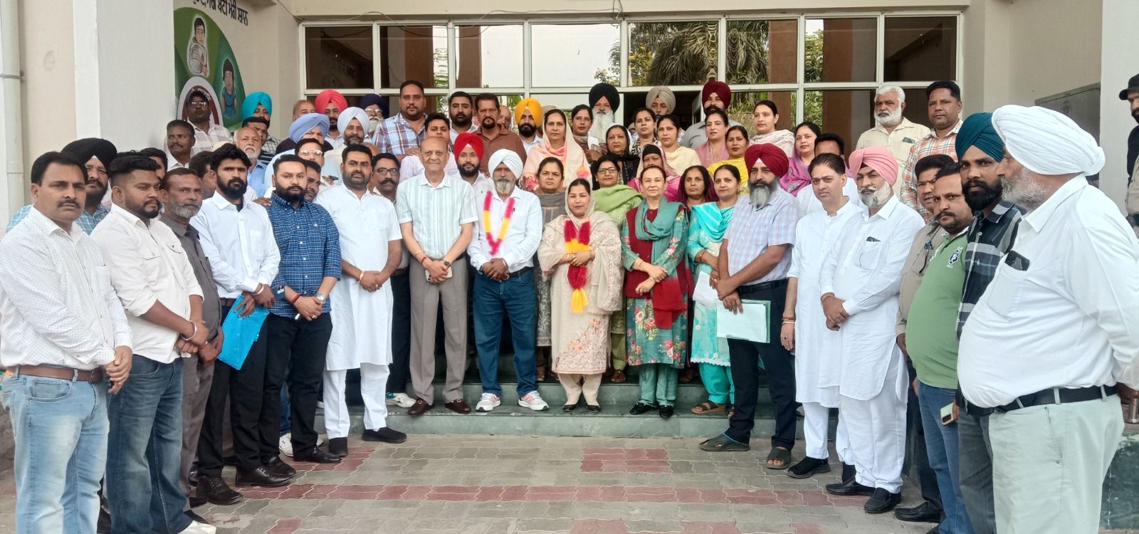 ਵਿਰੋਧੀਆਂ ਦੇ ਮਨਸੂਬੇ ਫ਼ੇਲ, ਸੱਤਾਧਾਰੀਆਂ ਨੂੰ ਜ਼ੋਰਦਾਰ ਝੱਟਕਾ ਦਿੰਦਿਆਂ ਕਾਂਗਰਸ ਨੇ ਬਲਾਕ ਸੰਮਤੀ ਦੋਰਾਂਗਲਾ ’ਤੇ ਕੀਤਾ ਕਬਜ਼ਾ