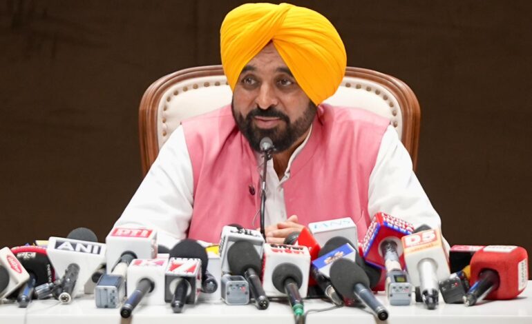 ਹੁਣ ਪ੍ਰਧਾਨ ਮੰਤਰੀ ਮੋਦੀ ਲਈ ਅੱਗੇ ਵਧਣ ਅਤੇ ਅਸਲ ਵਿੱਚ ‘ਜੰਗ ਰੋਕਣ’ ਦੀ ਜ਼ਿੰਮੇਵਾਰੀ ਲੈਣ ਦਾ ਸਮਾਂ ਆ ਗਿਆ ਹੈ: ਮੁੱਖ ਮੰਤਰੀ ਭਗਵੰਤ ਸਿੰਘ ਮਾਨ