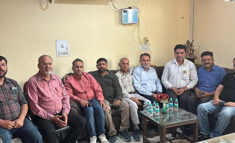 ਜਲਦ ਗੁਰਦਾਸਪੁਰ ਵਿੱਚ ਹੋਣਗੇ ਜ਼ਿਲ੍ਹਾ ਪੱਧਰੀ ਬੈਡਮਿੰਟਨ ਮੁਕਾਬਲੇ — ਪ੍ਰਧਾਨ ਸੰਜੀਵ ਸਰਪਾਲ