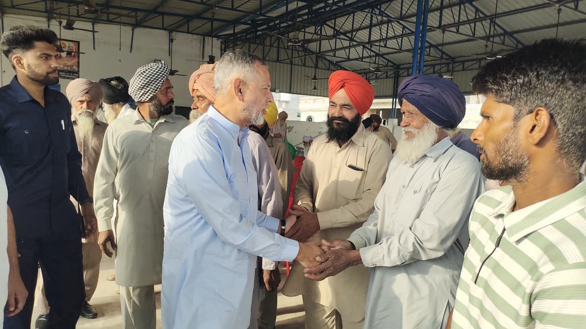 ਮੌਸਮ ਦੀ ਮਾਰ ਝੱਲ ਰਹੇ ਕਿਸਾਨਾਂ ਨੂੰ ਗੁੰਮਰਾਹ ਕਰਨ ਦੀ ਬਜਾਏ ਮੁਆਵਜ਼ਾ ਦੇਵੇ ਸਰਕਾਰ : ਅਰਵਿੰਦ ਖੰਨਾ