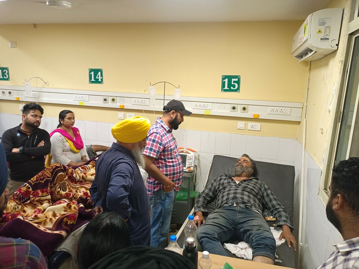 ਨਗਰ ਕੌਂਸਲ ਪ੍ਰਧਾਨ ਐਡਵੋਕੇਟ ਬਲਜੀਤ ਸਿੰਘ ਪਾਹੜਾ ਹਸਪਤਾਲ ਪਹੁੰਚੇ, ਜ਼ਖ਼ਮੀਆਂ ਦਾ ਜਾਣਿਆ ਹਾਲਚਾਲ