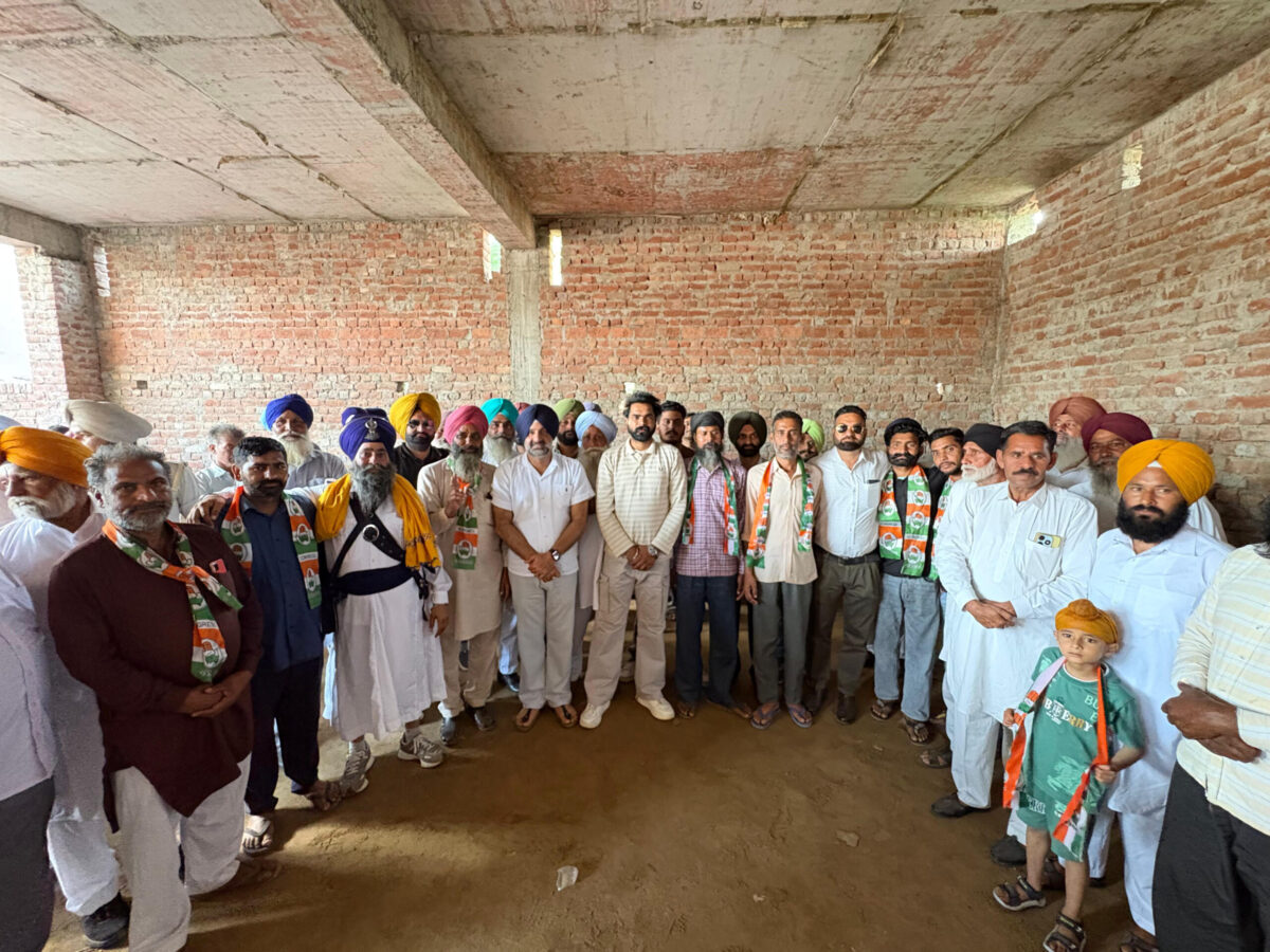 ਪਿੰਡ ਬਲੱਗਣ ਤੋਂ ਸਾਬਕਾ ਬਲਾਕ ਸੰਮਤੀ ਮੈਂਬਰ ਸਮੇਤ ਕਈ ਪਰਿਵਾਰ ਕਾਂਗਰਸ ‘ਚ ਸ਼ਾਮਲ