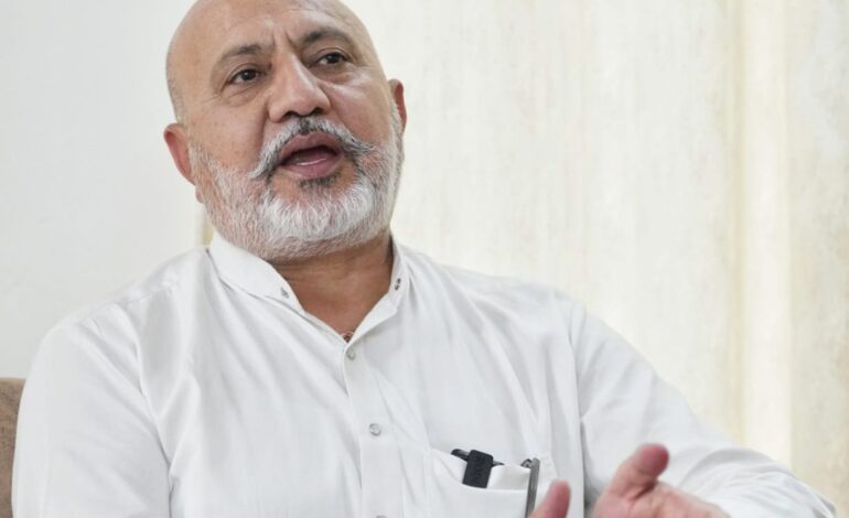 ਅਕਾਲੀ ਦਲ ਦਾ ਦੋਹਰਾ ਚਿਹਰਾ ਉਜਾਗਰ, ਕਾਨੂੰਨ-ਵਿਵਸਥਾ ‘ਤੇ ਸਵਾਲ ਚੁੱਕਣ ਵਾਲੇ ਖ਼ੁਦ ਅਪਰਾਧੀਆਂ ਦੇ ਮਦਦਗਾਰ: ਬਲਤੇਜ ਪੰਨੂ