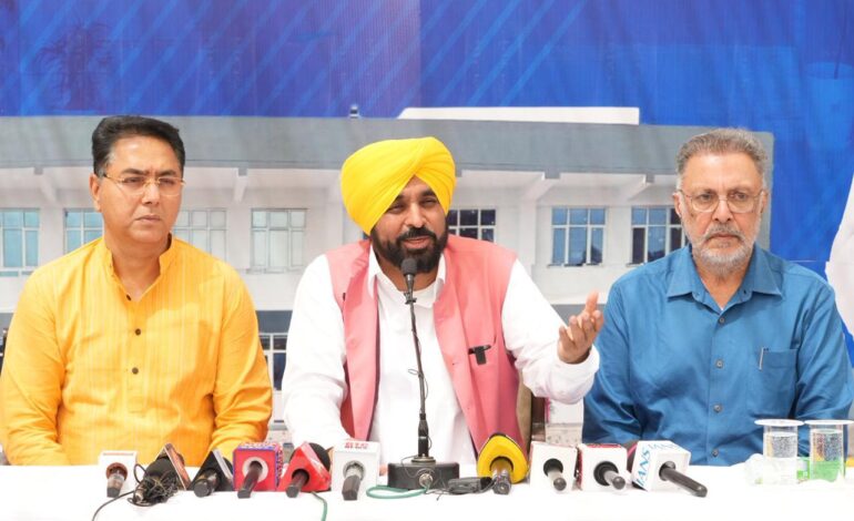 ਚੰਡੀਗੜ੍ਹ ਕੇਂਦਰ ਦੇ ਅਧਿਕਾਰ ਖੇਤਰ ਵਿੱਚ ਆਉਂਦਾ ਹੈ; ਭਾਜਪਾ ਦਫ਼ਤਰ ਦੇ ਬਾਹਰ ਹਮਲੇ ਲਈ ਕੇਂਦਰੀ ਗ੍ਰਹਿ ਮੰਤਰੀ ਜ਼ਿੰਮੇਵਾਰ: ਮੁੱਖ ਮੰਤਰੀ ਭਗਵੰਤ ਸਿੰਘ ਮਾਨ