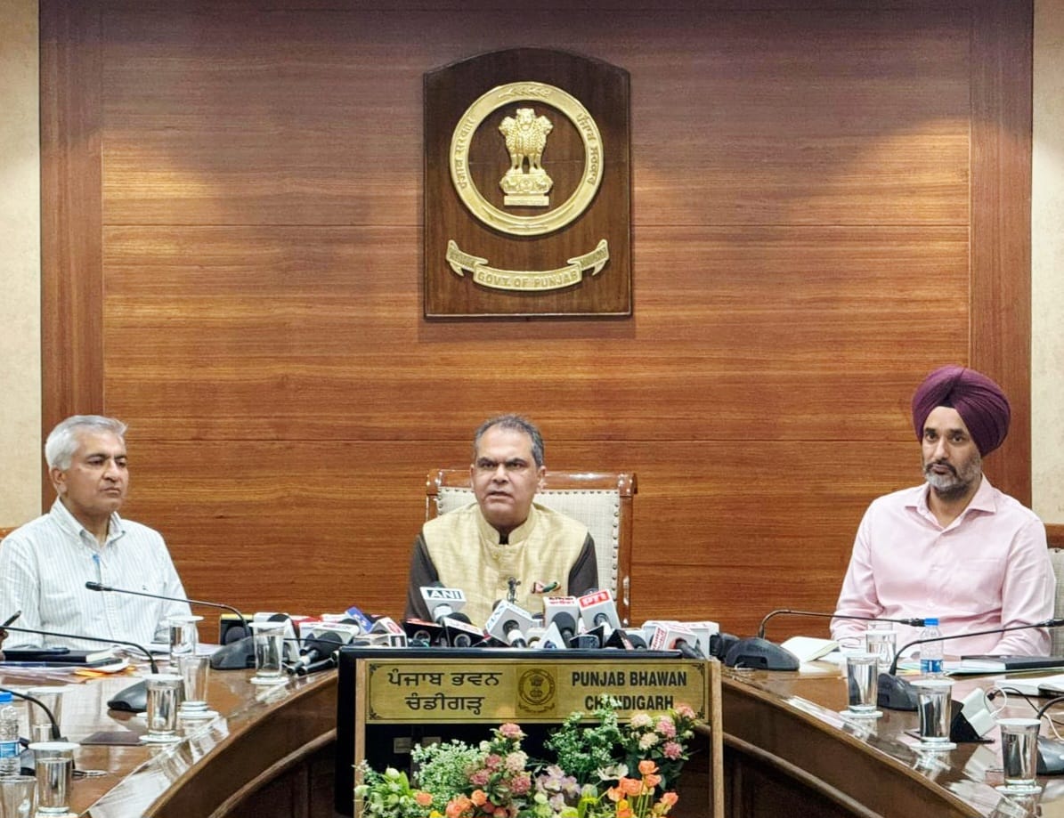 ਪੰਜਾਬ ਸਰਕਾਰ ਨੇ ਰਿਕਾਰਡ ਮਾਲੀਏ, 1,300 ਕਰੋੜ ਰੁਪਏ ਦੇ ਸੜਕੀ ਕੰਮਾਂ ਅਤੇ ਵਿਆਪਕ ਨਾਗਰਿਕ ਸੁਧਾਰਾਂ ਨਾਲ ਸ਼ਹਿਰੀ ਬੁਨਿਆਦੀ ਢਾਂਚੇ ਦੇ ਵਿਕਾਸ ਵਿੱਚ ਲਿਆਂਦੀ ਤੇਜ਼ੀ