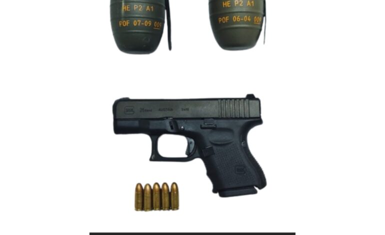 ਪਾਕਿਸਤਾਨ ਇੰਟੈਲੀਜੈਂਸ ਆਪਰੇਟਿਵਜ਼ ਦੁਆਰਾ ਚਲਾਏ ਜਾ ਰਹੇ ਆਈ.ਐਸ.ਆਈ-ਦੀ ਹਮਾਇਤ ਵਾਲੇ ਅੱਤਵਾਦੀ ਮਾਡਿਊਲ ਦਾ ਪਰਦਾਫਾਸ਼; ਦੋ ਹੈਂਡ ਗ੍ਰਨੇਡ, ਇੱਕ ਗਲੌਕ ਪਿਸਤੌਲ ਸਮੇਤ ਤਿੰਨ ਗ੍ਰਿਫ਼ਤਾਰ