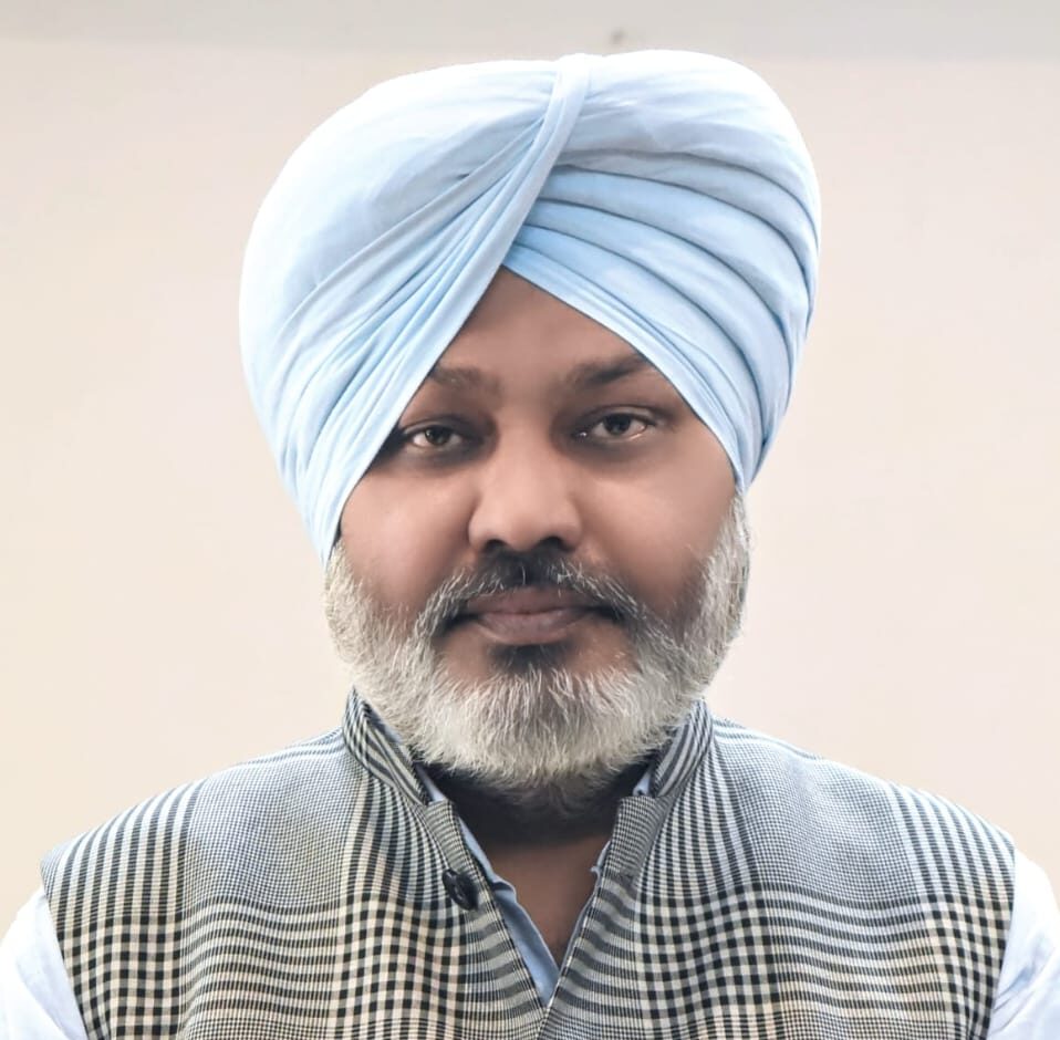 ​ਭਗਵੰਤ ਮਾਨ ਸਰਕਾਰ ਨੇ 70 ਅਸਾਮੀਆਂ ਲਈ ਸਿੱਧੀ ਭਰਤੀ ਨੂੰ ਦਿੱਤੀ ਮਨਜ਼ੂਰੀ, ਯੋਜਨਾ ਵਿਭਾਗ ਨੂੰ ਮਜ਼ਬੂਤ ​​ਕੀਤਾ ਅਤੇ ਰੁਜ਼ਗਾਰ ਦੇ ਨਵੇਂ ਮੌਕੇ ਪੈਦਾ ਕੀਤੇ: ਹਰਪਾਲ ਸਿੰਘ ਚੀਮਾ