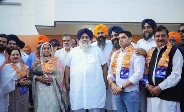 ਨਯਾ ਗਾਓਂ ਨਗਰ ਕੌਂਸਲ ਦੇ ਪ੍ਰਧਾਨ ਤੇ 5 ਕੌਂਸਲਰ ਅਕਾਲੀ ਦਲ ’ਚ ਸ਼ਾਮਲ ਹੋਣ ਨਾਲ ਭਾਜਪਾ ਦਾ ਹੋਇਆ ਸਫਾਇਆ