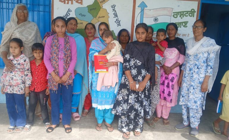 ਜ਼ਿਲ੍ਹਾ ਗੁਰਦਾਸਪੁਰ ਦੇ ਸਾਰੇ ਬਲਾਕਾਂ ਦੇ ਆਂਗਣਵਾੜੀ ਸੈਟਰਾਂ ਵਿੱਚ ਮਨਾਇਆ ਗਿਆ ‘ਅਰਲੀ ਚਾਈਲਡਹੁੱਡ ਕੇਅਰ ਐਂਡ ਐਜੂਕੇਸ਼ਨ’ ਡੇ