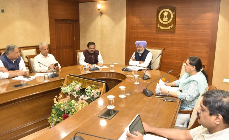 ਵਿੱਤ ਮੰਤਰੀ ਹਰਪਾਲ ਸਿੰਘ ਚੀਮਾ ਵੱਲੋਂ ਰੰਗਲਾ ਪੰਜਾਬ ਵਿਕਾਸ ਸਕੀਮ ਦੇ ਪਹਿਲੇ ਪੜਾਅ ਦੇ ਵਿਕਾਸ ਕਾਰਜ ਮੁਕੰਮਲ ਕਰਨ ਲਈ 15ਮਈ ਦੀ ਸਮਾਂ-ਸੀਮਾ ਤੈਅ