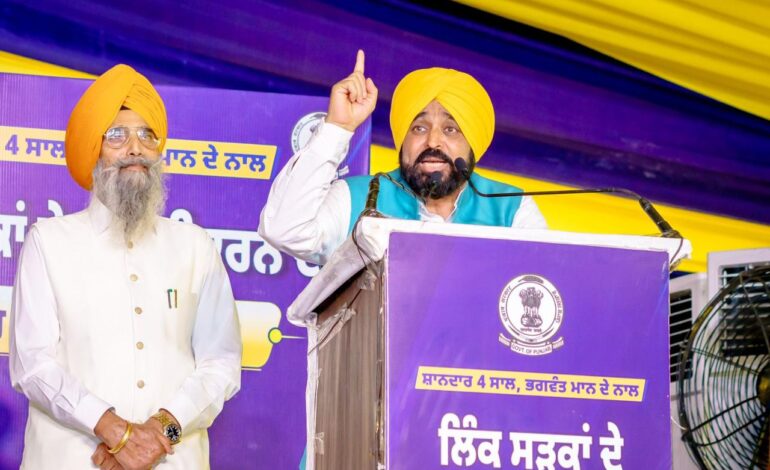 ਅੰਮ੍ਰਿਤਸਰ ਦੇ ਅਟਾਰੀ ਵਿਧਾਨ ਸਭਾ ਹਲਕੇ ਦੀਆਂ ਸਾਰੀਆਂ ਪ੍ਰਮੁੱਖ ਸੜਕਾਂ ਸ਼ਾਨਦਾਰ ਬਣਨਗੀਆਂ, ਮੁੱਖ ਮੰਤਰੀ ਭਗਵੰਤ ਸਿੰਘ ਮਾਨ ਨੇ ਨੀਂਹ ਰੱਖੀ