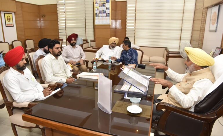 ਵਿੱਤ ਮੰਤਰੀ ਹਰਪਾਲ ਸਿੰਘ ਚੀਮਾ ਵੱਲੋਂ ਮੁਲਾਜ਼ਮ ਯੂਨੀਅਨਾਂ ਨਾਲ ਮੀਟਿੰਗਾਂ, ਜਾਇਜ਼ ਮੰਗਾਂ ‘ਤੇ ਜਲਦੀ ਕਾਰਵਾਈ ਦਾ ਦਿੱਤਾ ਭਰੋਸਾ