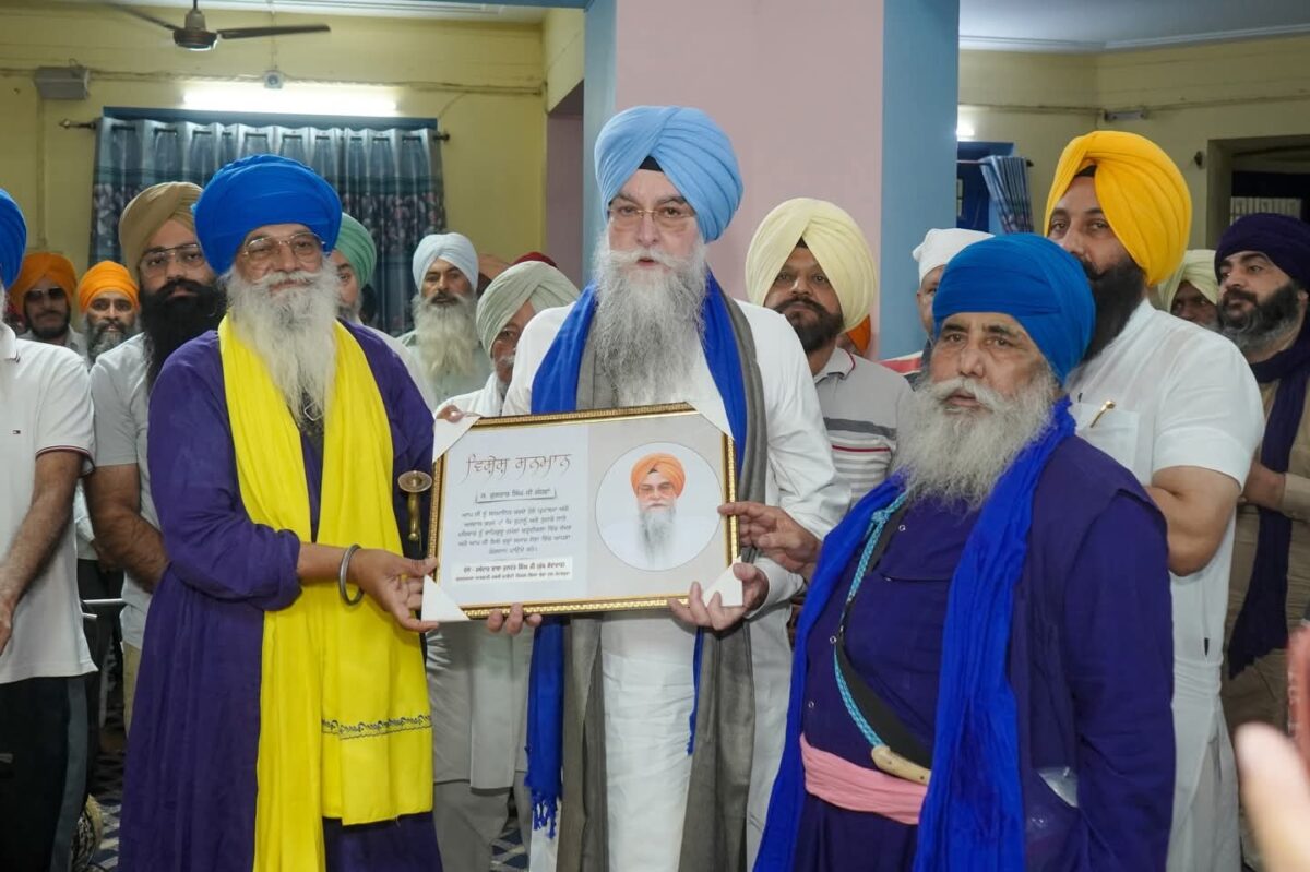 ਪੰਜਾਬ ਵਿੱਚ ਬੇਅਦਬੀ ਵਿਰੋਧੀ ਕਾਨੂੰਨ ਲਾਗੂ ਕਰਨ ਲਈ ਸਪੀਕਰ ਸੰਧਵਾਂ ਦਾ ਵਿਸ਼ੇਸ਼ ਸਨਮਾਨ