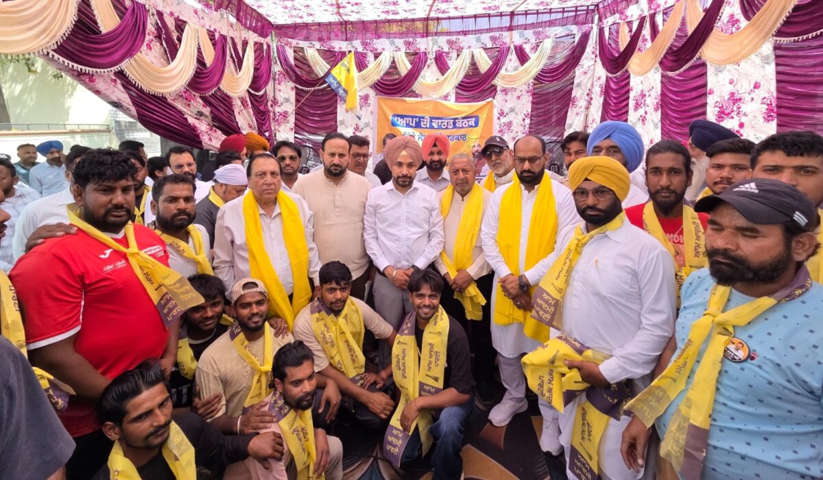 ਧੂਰੀ ਦੇ ਵਾਰਡ ਨੰਬਰ 7’ਚ 1.54 ਕਰੋੜ ਰੁਪਏ ਦੇ ਚੱਲ ਰਹੇ ਨੇ ਵਿਕਾਸ ਕਾਰਜ: ਓ.ਐਸ.ਡੀ. ਸੁਖਵੀਰ ਸਿੰਘ*