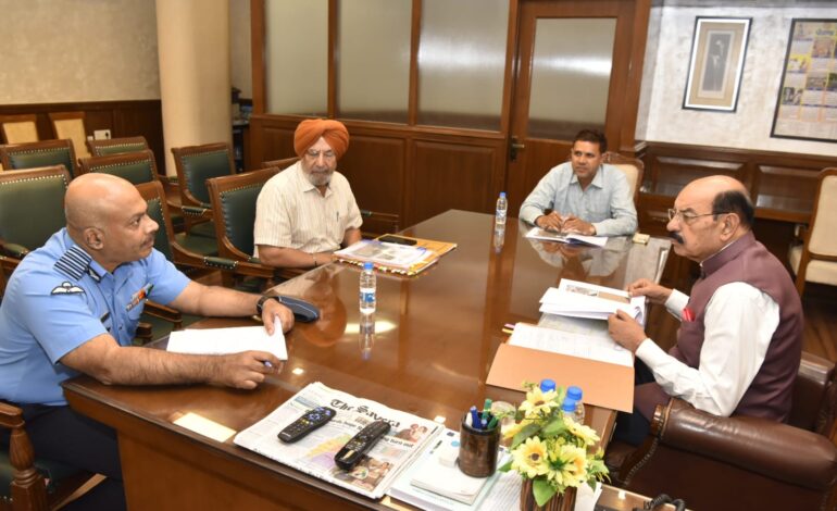 ਮੋਹਿੰਦਰ ਭਗਤ ਵੱਲੋਂ ਸੈਨਿਕ ਸਕੂਲ ਕਪੂਰਥਲਾ ਦੀ ਇਮਾਰਤ ਦੀ ਰੈਸਟੋਰੇਸ਼ਨ ਦਾ ਕੰਮ ਜਲਦੀ ਸ਼ੁਰੂ ਕਰਨ ਲਈ ਅਧਿਕਾਰੀਆਂ ਨਾਲ ਅਹਿਮ ਮੀਟਿੰਗ