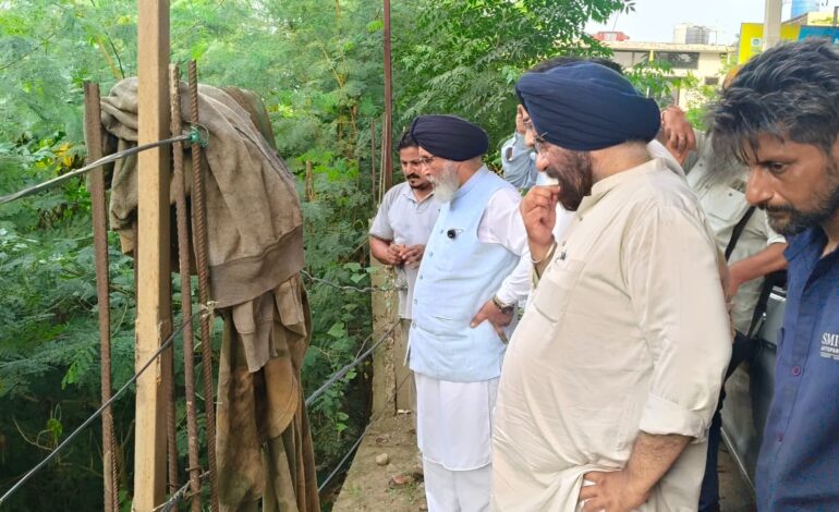 ਰੋਪੜ ਨਗਰ ਕੌਂਸਲ ਵੱਲੋਂ ਸੀਵਰੇਜ ਦਾ ਗੰਦਾ ਪਾਣੀ ਸਰਹਿੰਦ ਨਹਿਰ ’ਚ ਪਾਉਣੀ ਮਨੁੱਖੀ ਜ਼ਿੰਦਗੀਆਂ ਨਾਲ ਵੱਡਾ ਖਿਲਵਾੜ: ਡਾ. ਦਲਜੀਤ ਸਿੰਘ ਚੀਮਾ