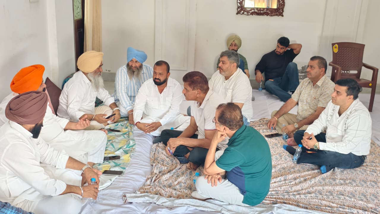 ਆਲ ਇੰਡੀਆ ਸੈਣੀ ਸੇਵਾ ਸਮਾਜ ਪੰਜਾਬ ਦੇ ਨੁਮਾਇੰਦਿਆਂ ਵੱਲੋਂ ਕੰਵਲਪ੍ਰੀਤ ਸਿੰਘ ਸੈਣੀ (ਕਾਕੀ) ਨਾਲ ਕੀਤਾ ਗਿਆ ਦੁੱਖ ਦਾ ਪ੍ਰਗਟਾਵਾ