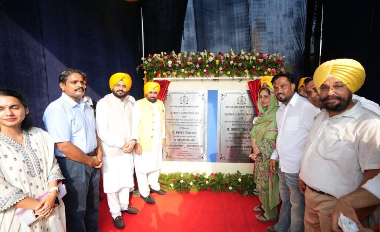 ਮੁੱਖ ਮੰਤਰੀ ਭਗਵੰਤ ਸਿੰਘ ਮਾਨ ਵੱਲੋਂ ਪਿੰਡਾਂ ਦੇ ਨੌਜਵਾਨਾਂ ਨੂੰ 500 ਆਧੁਨਿਕ ‘ਪੇਂਡੂ ਖੇਡ ਮੈਦਾਨਾਂ’ ਦਾ ਤੋਹਫ਼ਾ