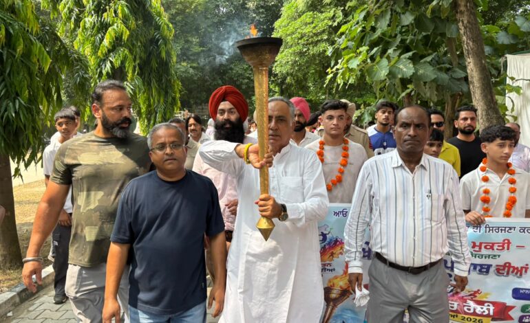 ‘ਖੇਡਾਂ ਵਤਨ ਪੰਜਾਬ ਦੀਆਂ-2026’ ਦੀ ਮਸ਼ਾਲ ਦਾ  ਗੁਰਦਾਸਪੁਰ ‘ਚ ਭਰਵਾਂ ਸਵਾਗਤ