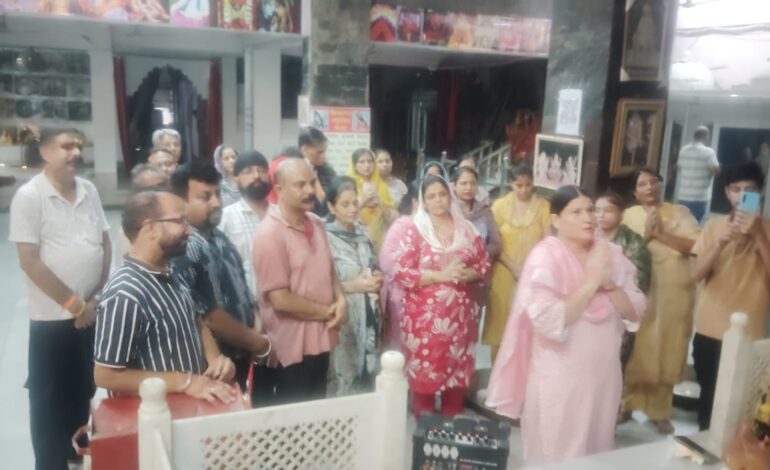 ਸਾਈਂ ਬਾਬਾ ਨੂੰ ਸਾਈ ਪਾਲਕੀ ਯਾਤਰਾ ਦਾ ਪਹਿਲਾ ਸੱਦਾ ਪੱਤਰ ਦਿੱਤਾ