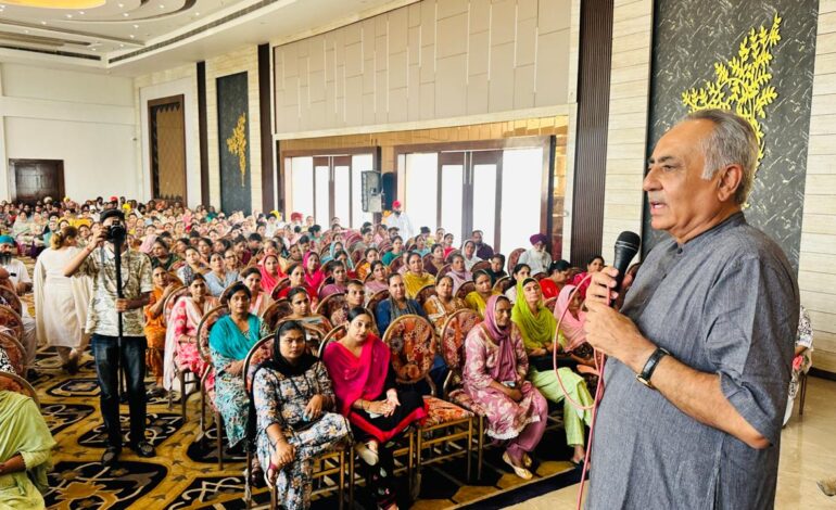 ਮਾਵਾਂ ਧੀਆਂ ਸਤਿਕਾਰ ਯੋਜਨਾ ਤਹਿਤ 61 ਹਜ਼ਾਰ ਤੋਂ ਵੱਧ ਮਹਿਲਾਵਾਂ ਦੀ ਰਜਿਸਟ੍ਰੇਸ਼ਨ ਵਿੱਚ ਸਖੀਆਂ ਦਾ ਅਹਿਮ ਯੋਗਦਾਨ: ਰਮਨ ਬਹਿਲ