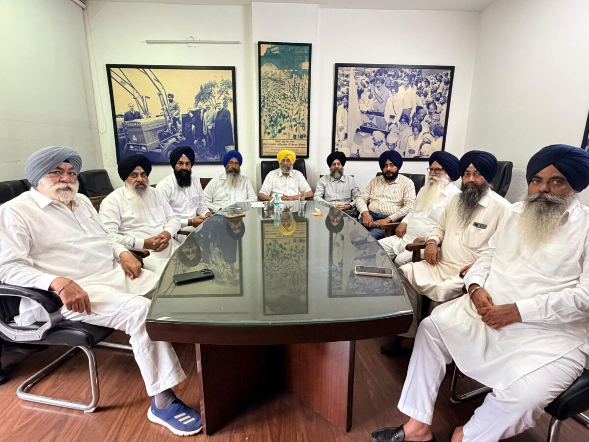 ਸੁਖਬੀਰ ਸਿੰਘ ਬਾਦਲ ਵੱਲੋਂ ਪਾਰਟੀ ਦੀ ਹਰਿਆਣਾ ਇਕਾਈ ਦੀ ਕੋਰ ਕਮੇਟੀ ਦਾ ਐਲਾਨ