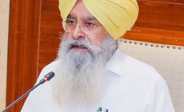 ਪੰਜਾਬ ਵਿੱਚ ਗੰਨੇ ਦੀ ਫ਼ਸਲ ਅਧੀਨ ਰਕਬਾ 1.16 ਲੱਖ ਹੈਕਟੇਅਰ ਤੱਕ ਪਹੁੰਚਿਆ; ਮਾਨ ਸਰਕਾਰ ਨੇ 700 ਲੱਖ ਕੁਇੰਟਲ ਪੈਦਾਵਾਰ ਦਾ ਟੀਚਾ ਮਿੱਥਿਆ: ਗੁਰਮੀਤ ਸਿੰਘ ਖੁੱਡੀਆਂ