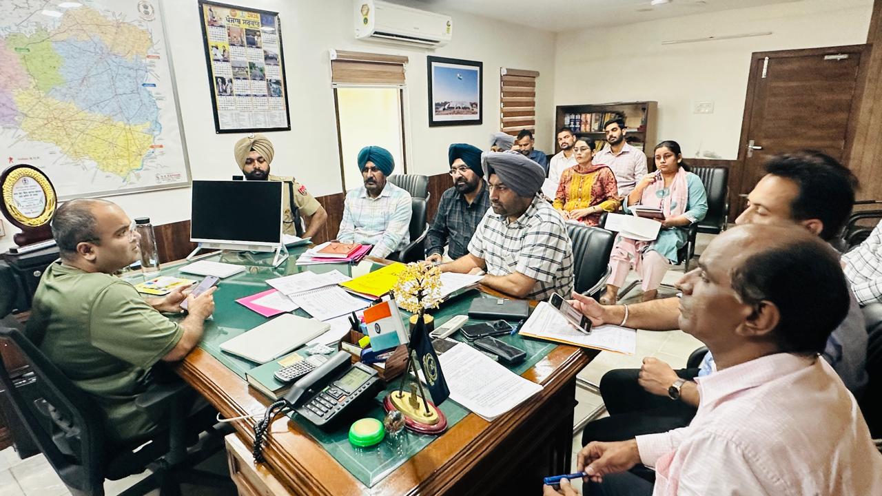 ਵਿਧਾਨ ਸਭਾ ਚੋਣਾਂ 2027 ਦੇ ਮੱਦੇਨਜ਼ਰ ਵਲਨਰਏਬਲਿਟੀ ਮੈਪਿੰਗ ਅਤੇ ਕਿਰਟੀਕਲ ਪੋਲਿੰਗ ਸਟੇਸ਼ਨ ਦੀ ਪਹਿਚਾਣ ਸਬੰਧੀ ਮੀਟਿੰਗ