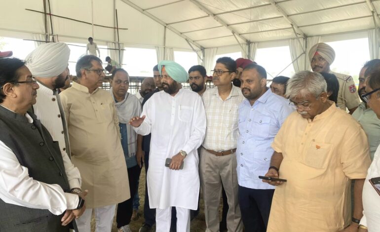 30 ਦੀ ‘ਨਸ਼ਾ ਮੁਕਤ ਪੰਜਾਬ’ ਮਹਾਂ ਸਭਾ ਦੀਆਂ ਤਿਆਰੀਆਂ ਦਾ ਸੂਬਾ ਪ੍ਰਧਾਨ ਕੇਵਲ ਸਿੰਘ ਢਿੱਲੋਂ ਤੇ ਪੰਜਾਬ ਪ੍ਰਭਾਰੀ ਸਤੀਸ਼ ਪੂਨੀਆ ਨੇ ਲਿਆ ਜਾਇਜ਼ਾ