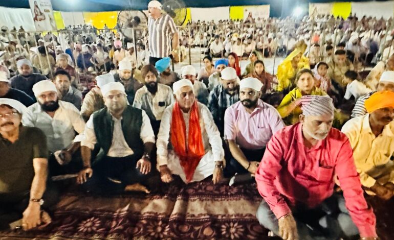 ਸ੍ਰੀ ਗੁਰੂ ਰਵਿਦਾਸ ਜੀ ਦੇ 650ਵੇਂ ਪ੍ਰਕਾਸ਼ ਪੁਰਬ ਨੂੰ ਸਮਰਪਿਤ ਡਰੋਨ ਸ਼ੋਅ ਨੇ ਗੁਰਦਾਸਪੁਰ ’ਚ ਅਸਮਾਨ ਨੂੰ ਕੀਤਾ ਰੌਸ਼ਨ